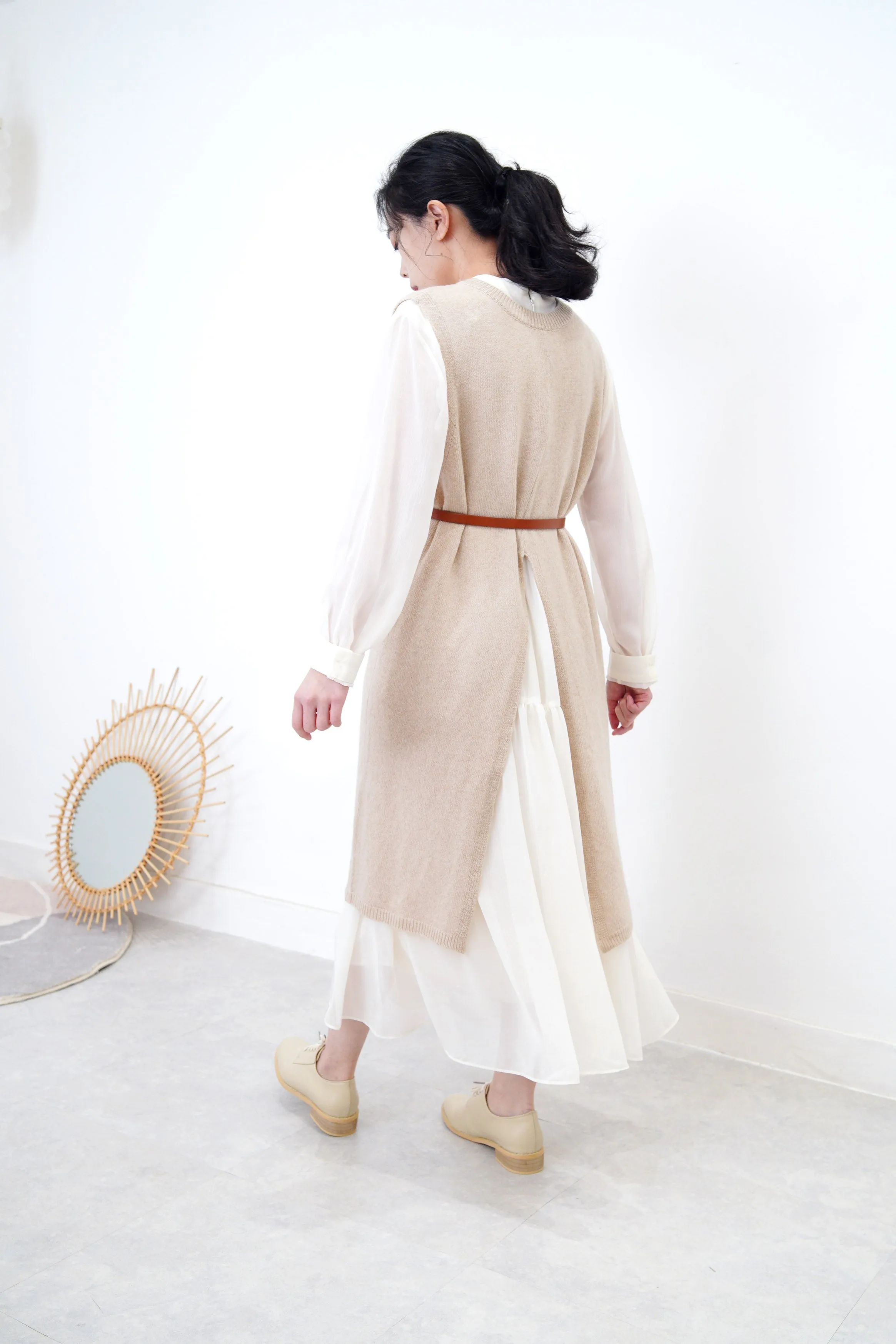 Beige wool vest slit dress w/ waist strap